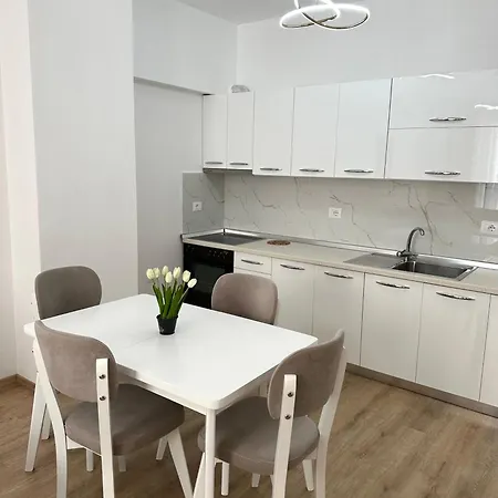 Essy Apartmán *