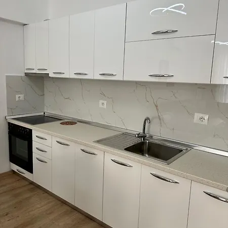 Essy Apartamento